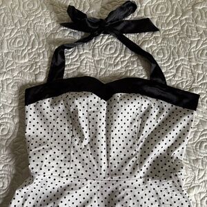 Dress Tells White/Black Polka-Dot Pin Up Dress
